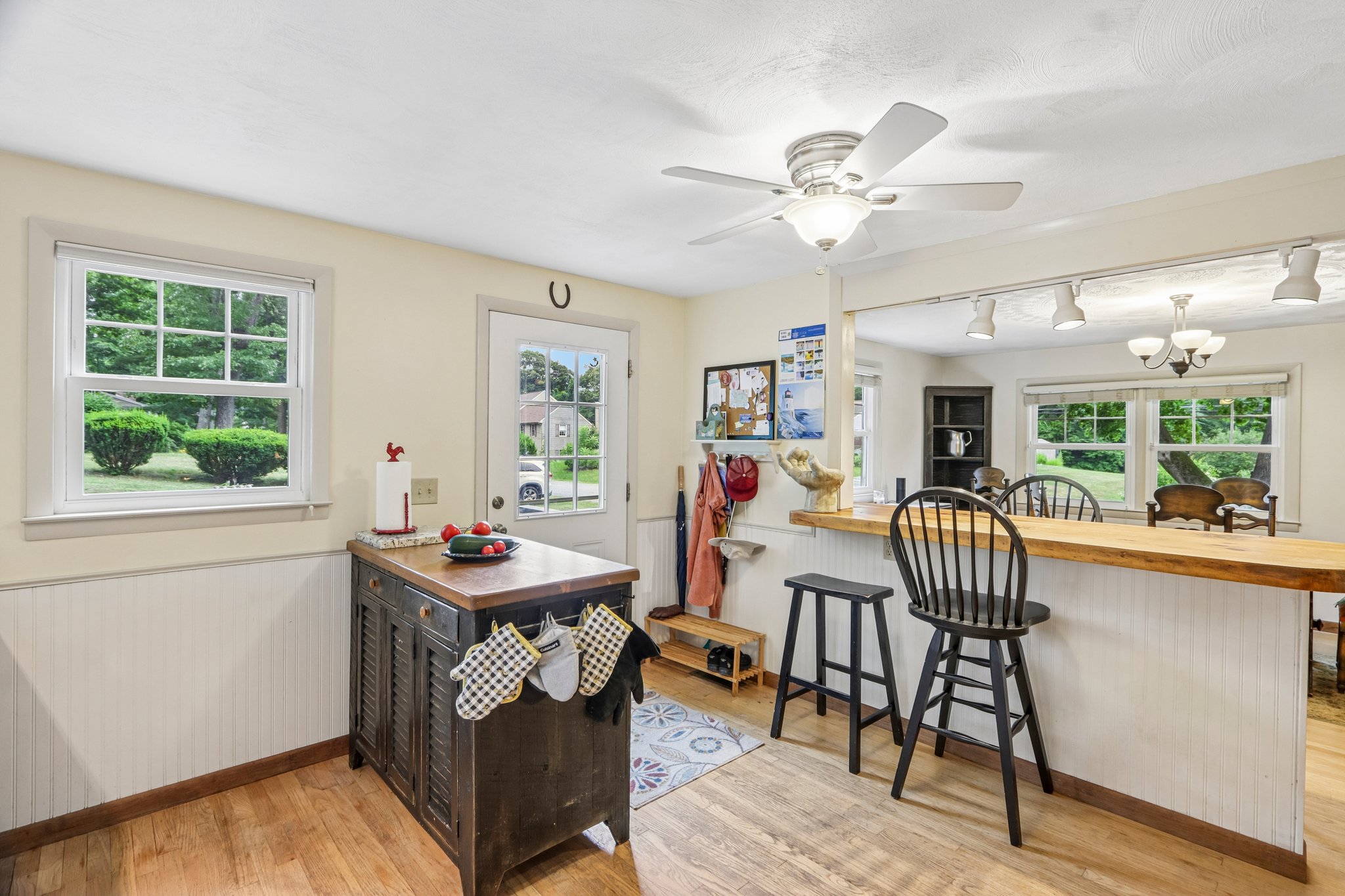 Foster St-S2207-019.jpg