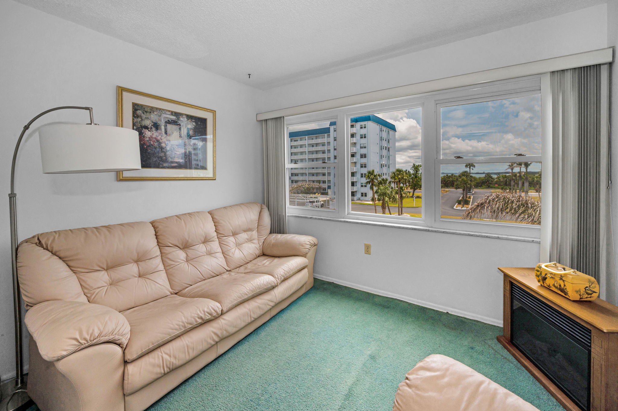 Family Room1