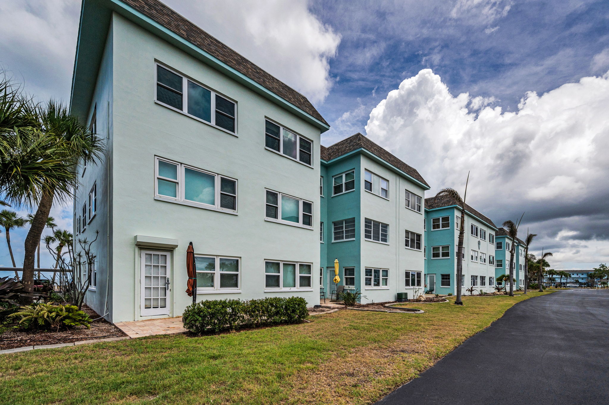 Rear Exterior1