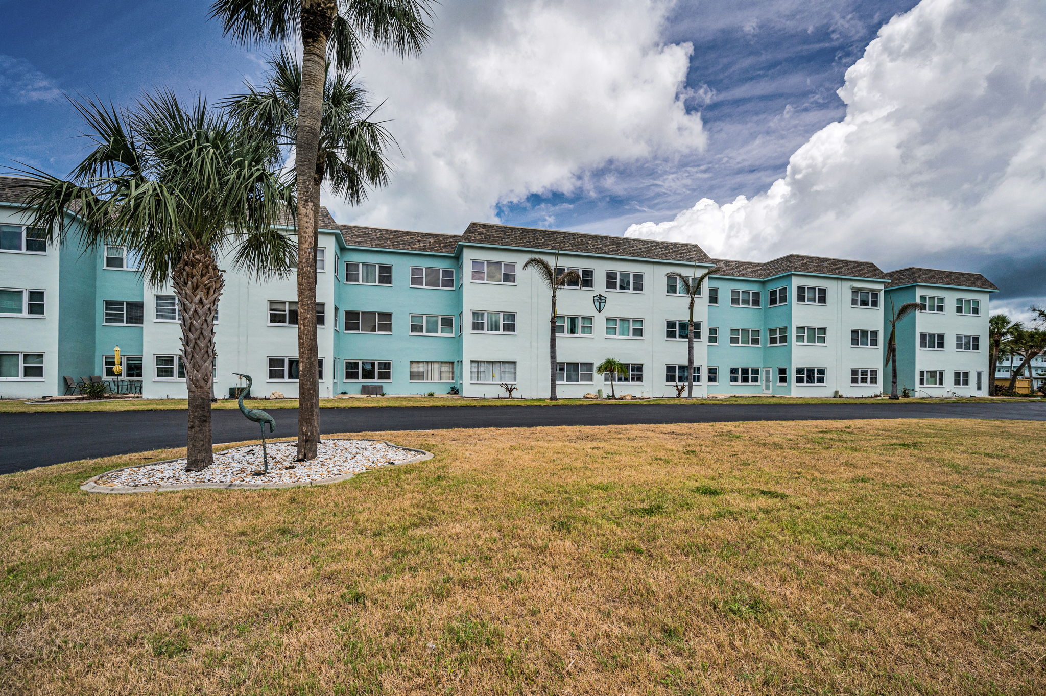 Rear Exterior2