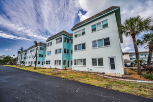 Rear Exterior3