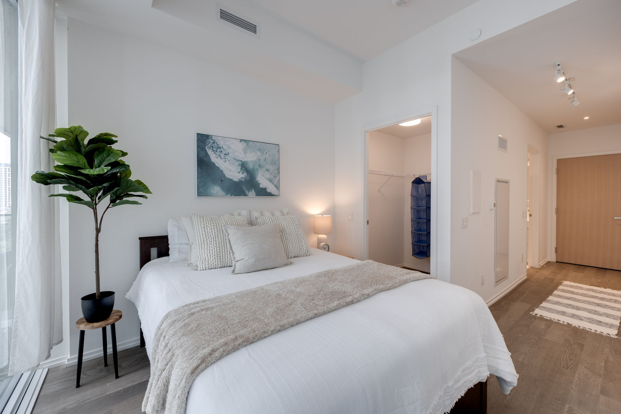 Toronto property showcase — delivered property photograph 8
