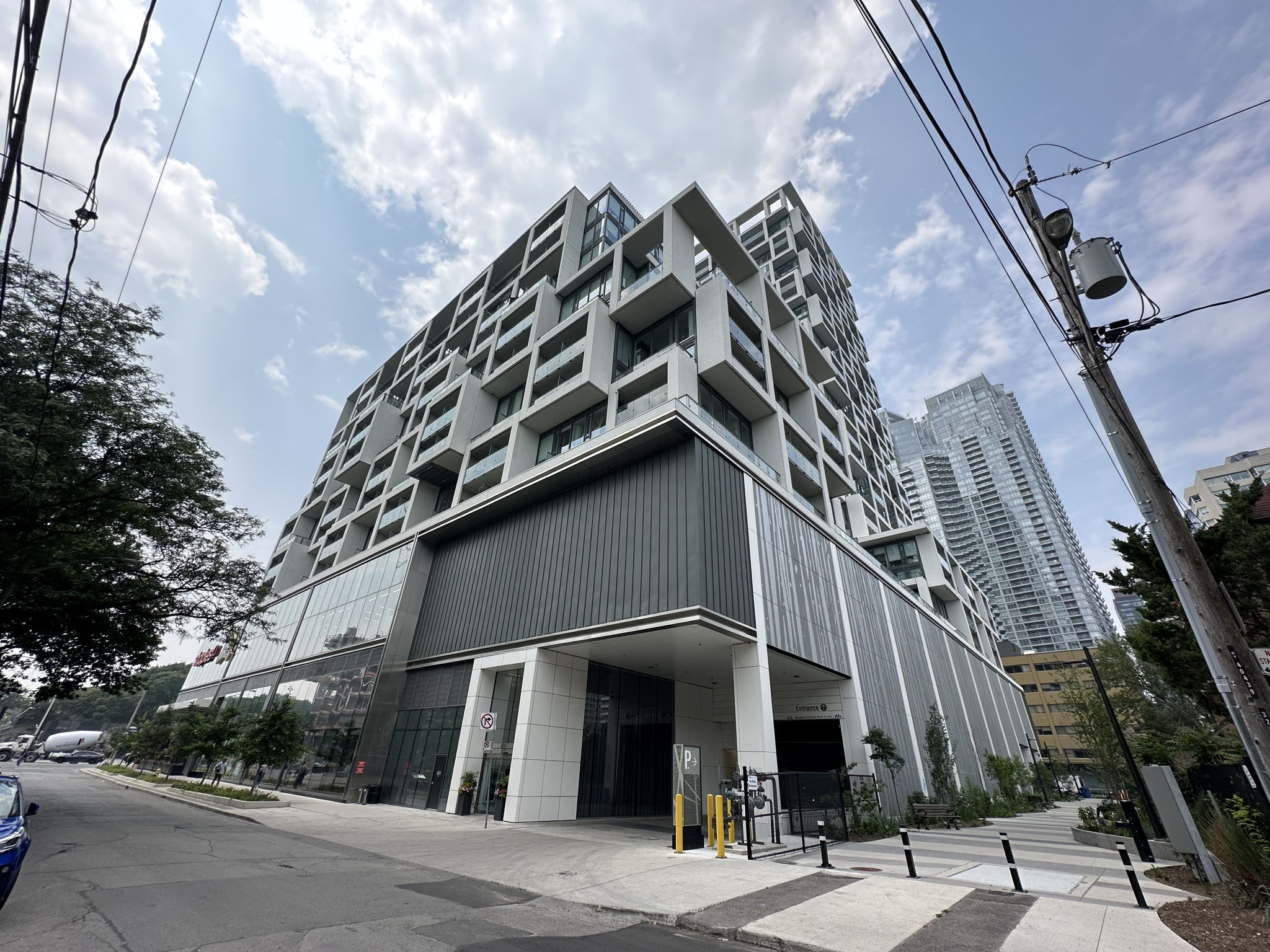 Toronto property showcase — delivered property photograph 3