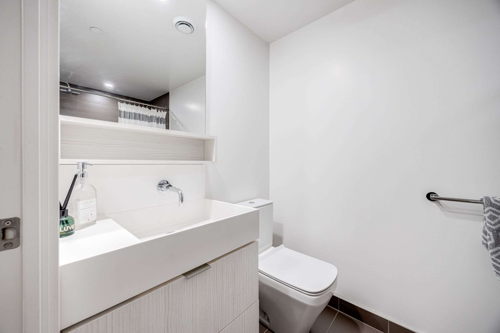 Toronto property showcase — delivered property photograph 19
