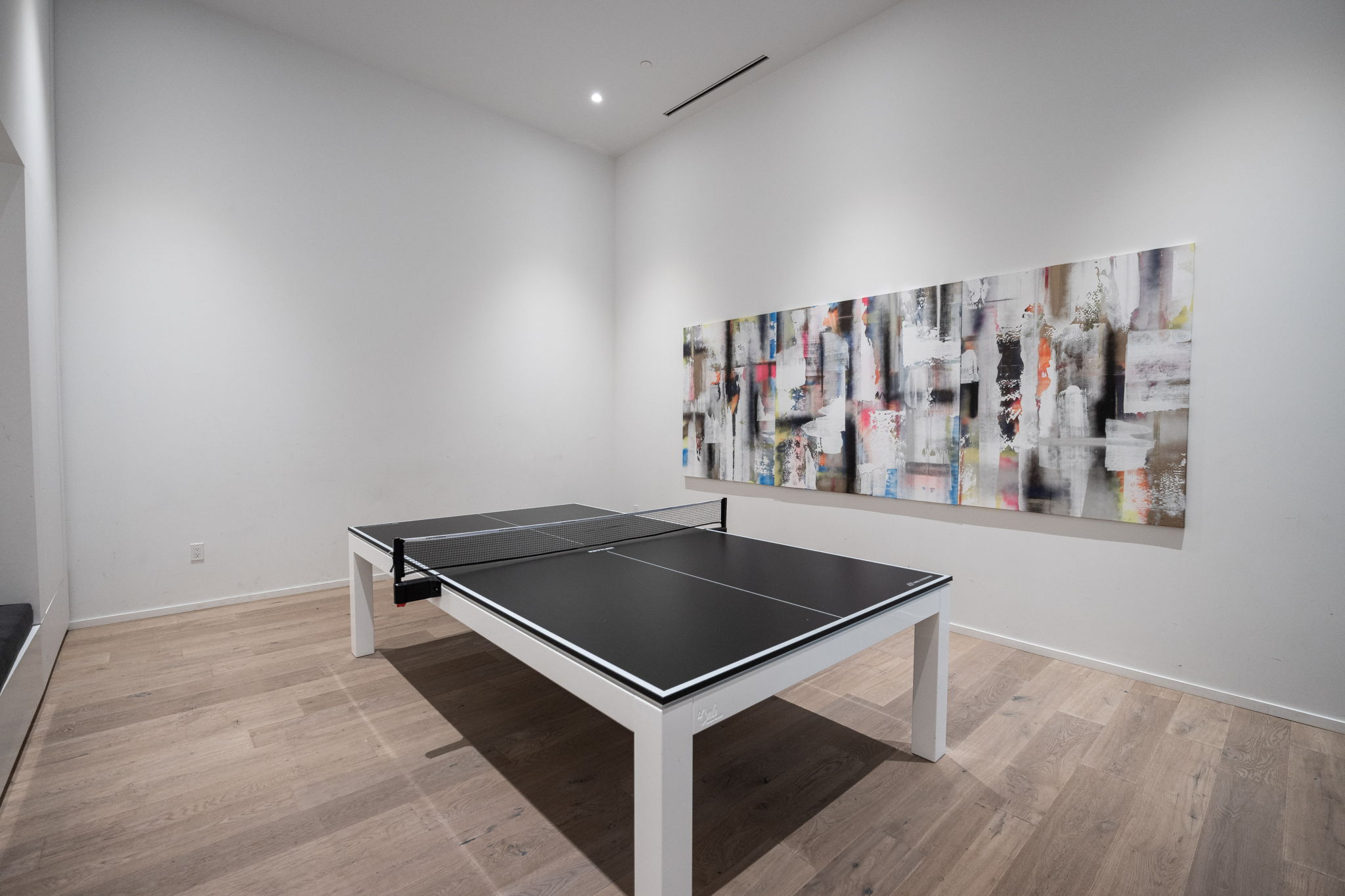 Toronto property showcase — delivered property photograph 33