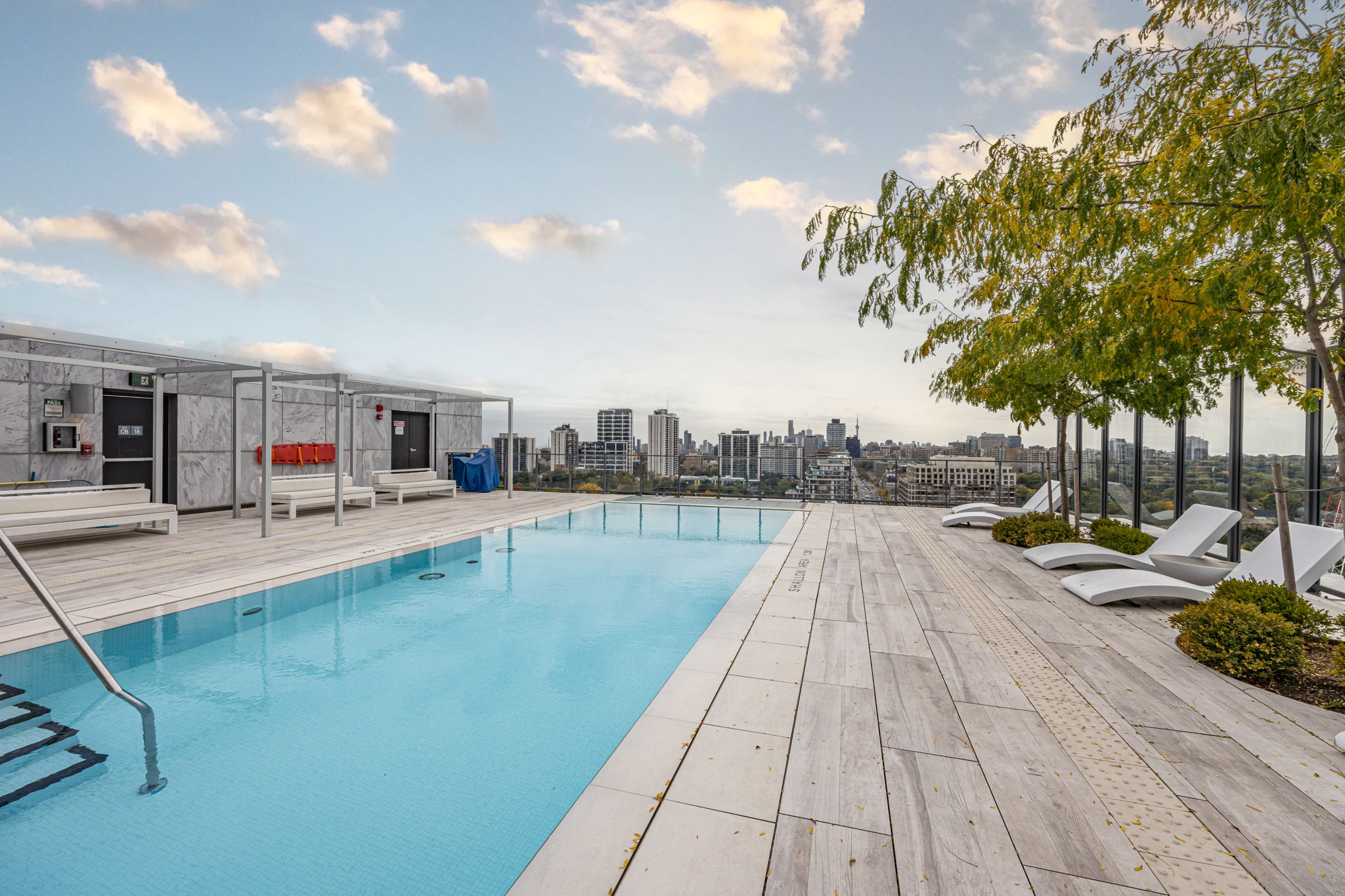 Toronto property showcase — delivered property photograph 44