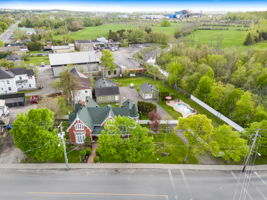  Photo 47
