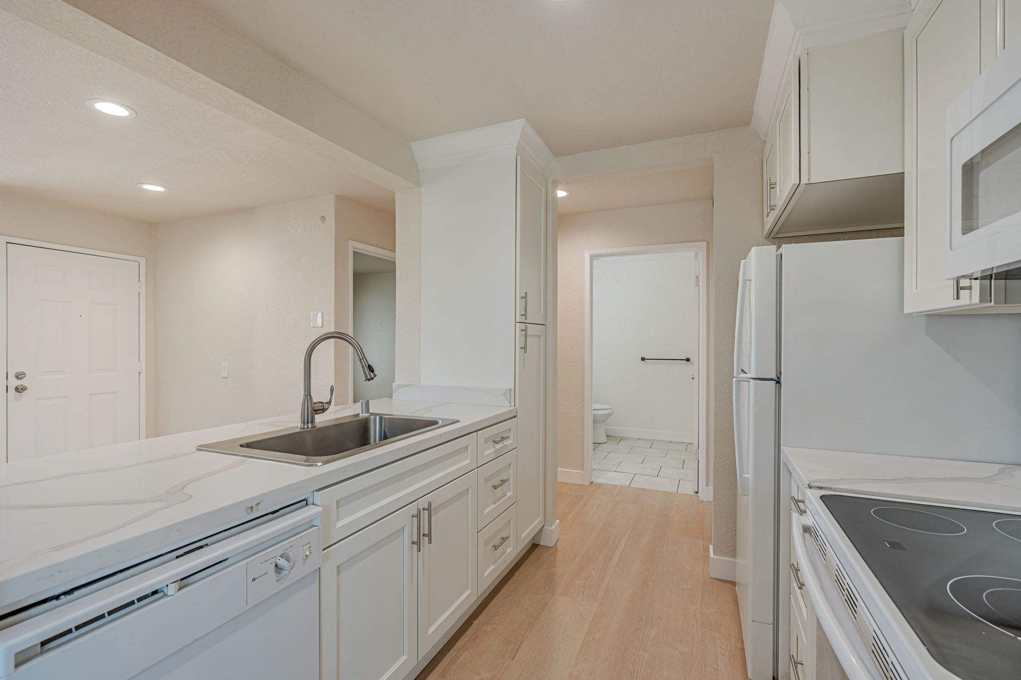 014_ 8 Lancaster Cir 130 