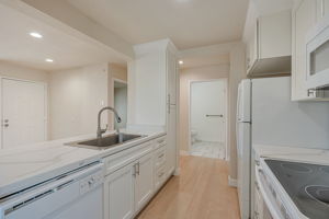 014_ 8 Lancaster Cir 130 