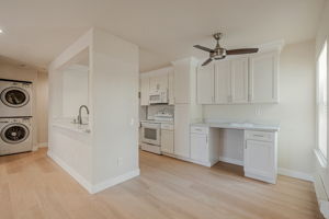 016_ 8 Lancaster Cir 130 