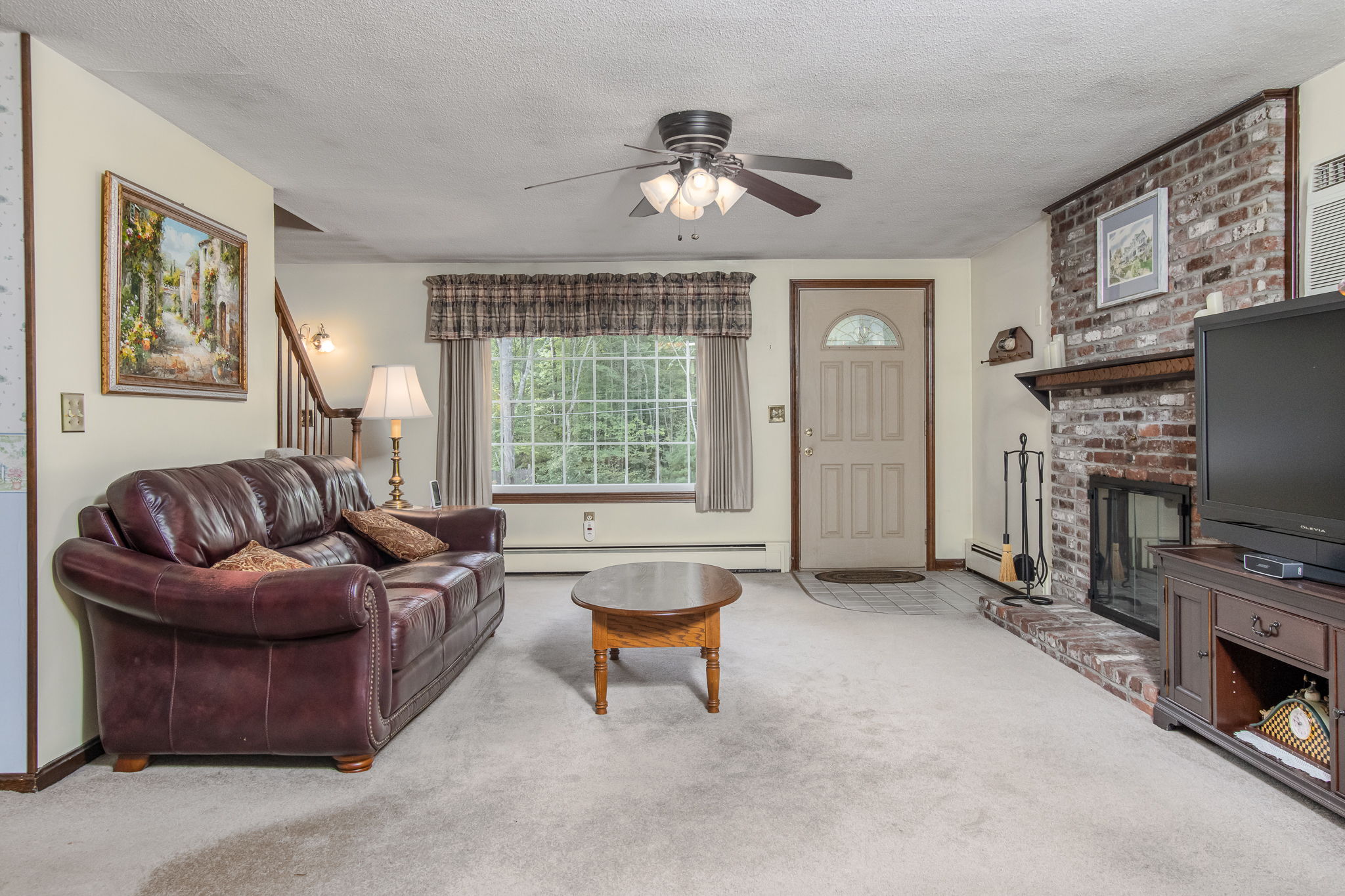 FamilyRoom-4