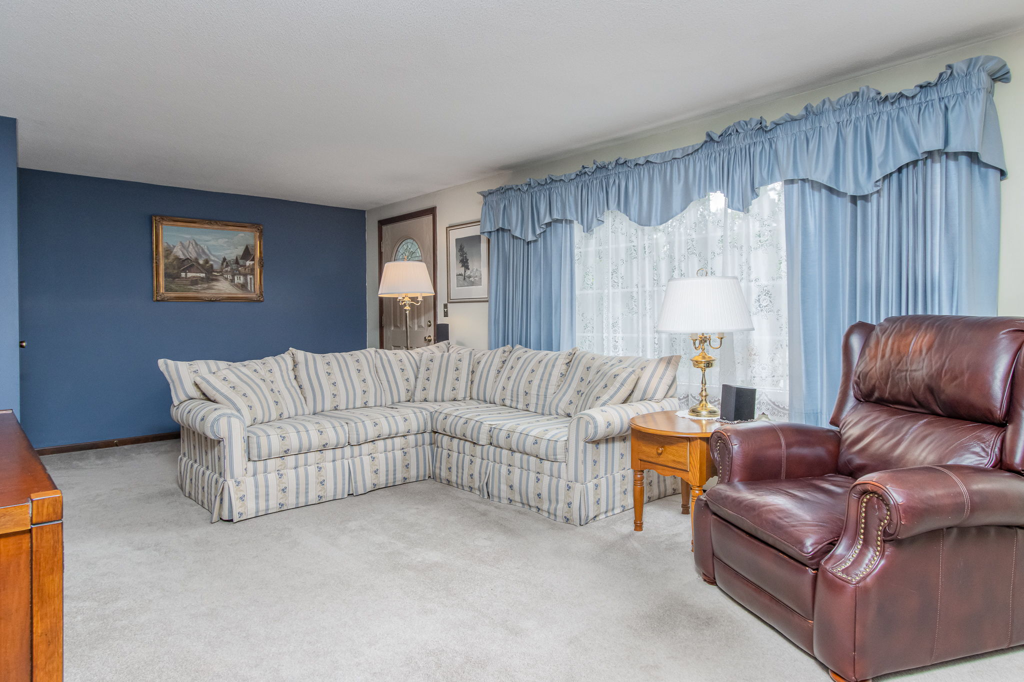 LivingRoom-4