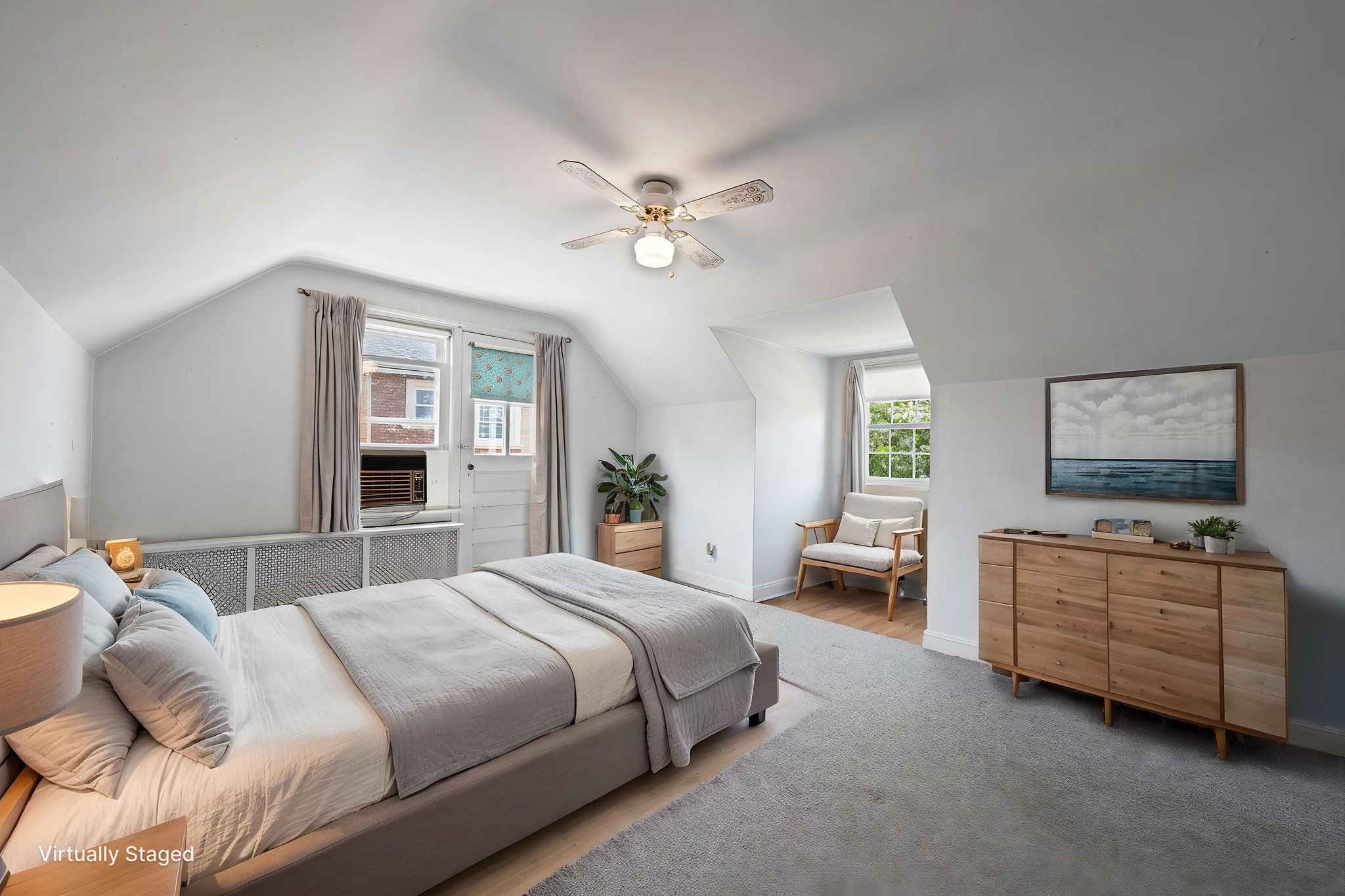 19146 Final 0017 virtually staged.jpeg
