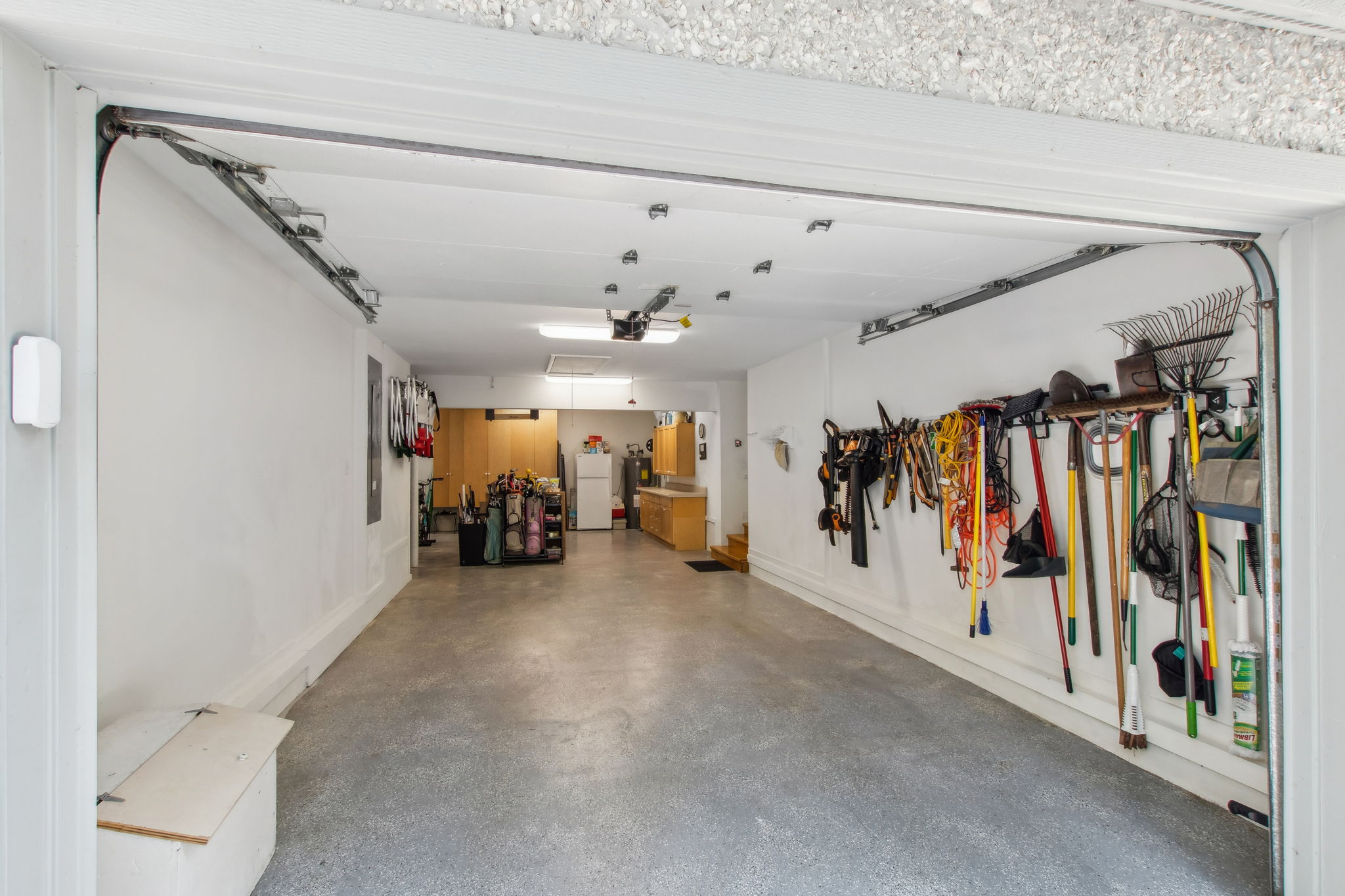 Tandem Garage