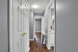  Photo 38