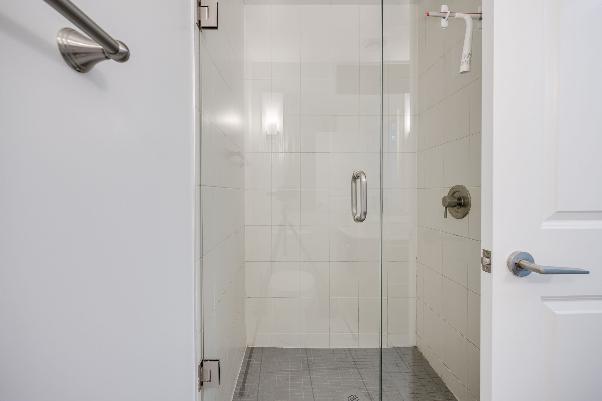 Toronto property showcase — delivered property photograph 14