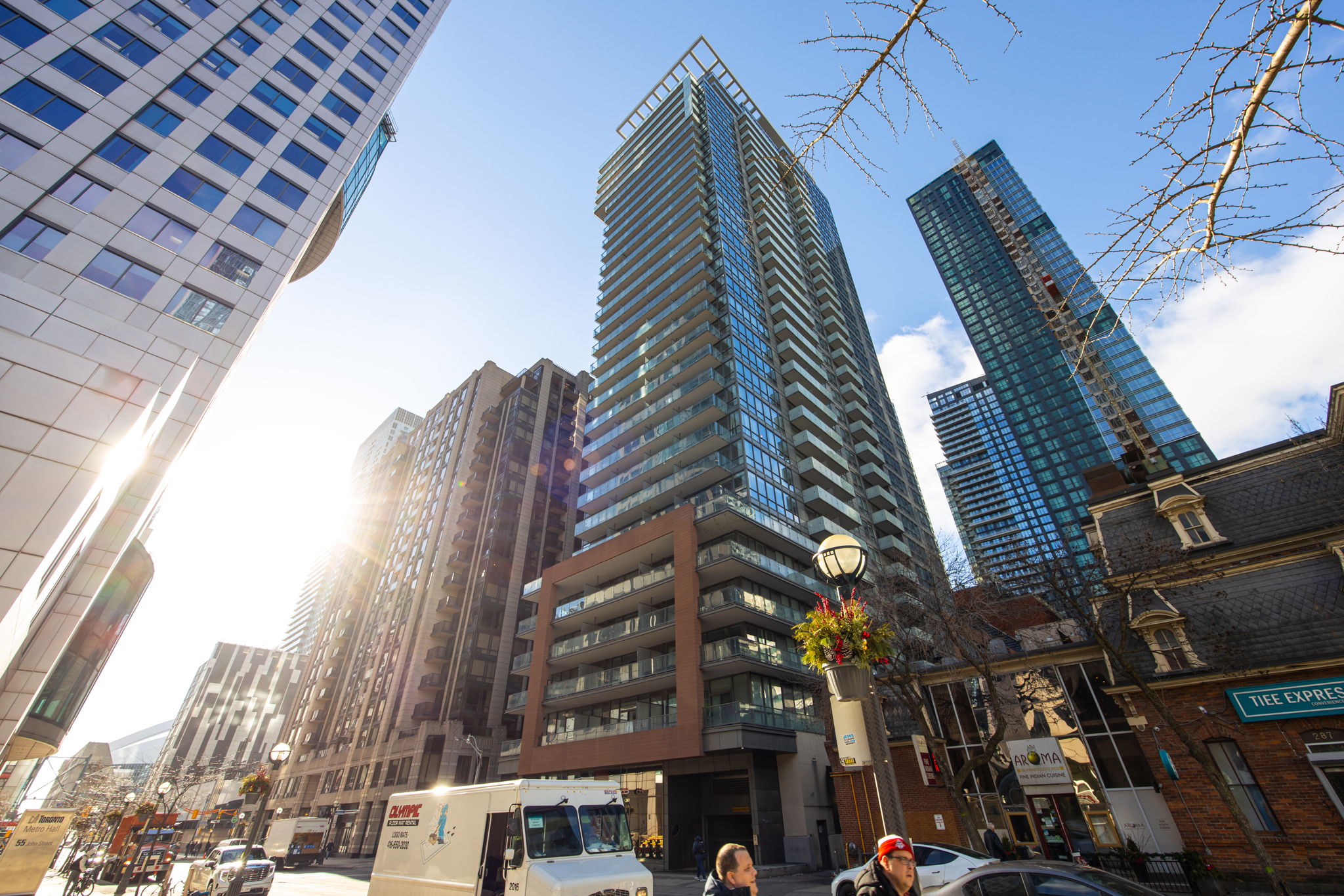 Toronto property showcase — delivered property photograph 3