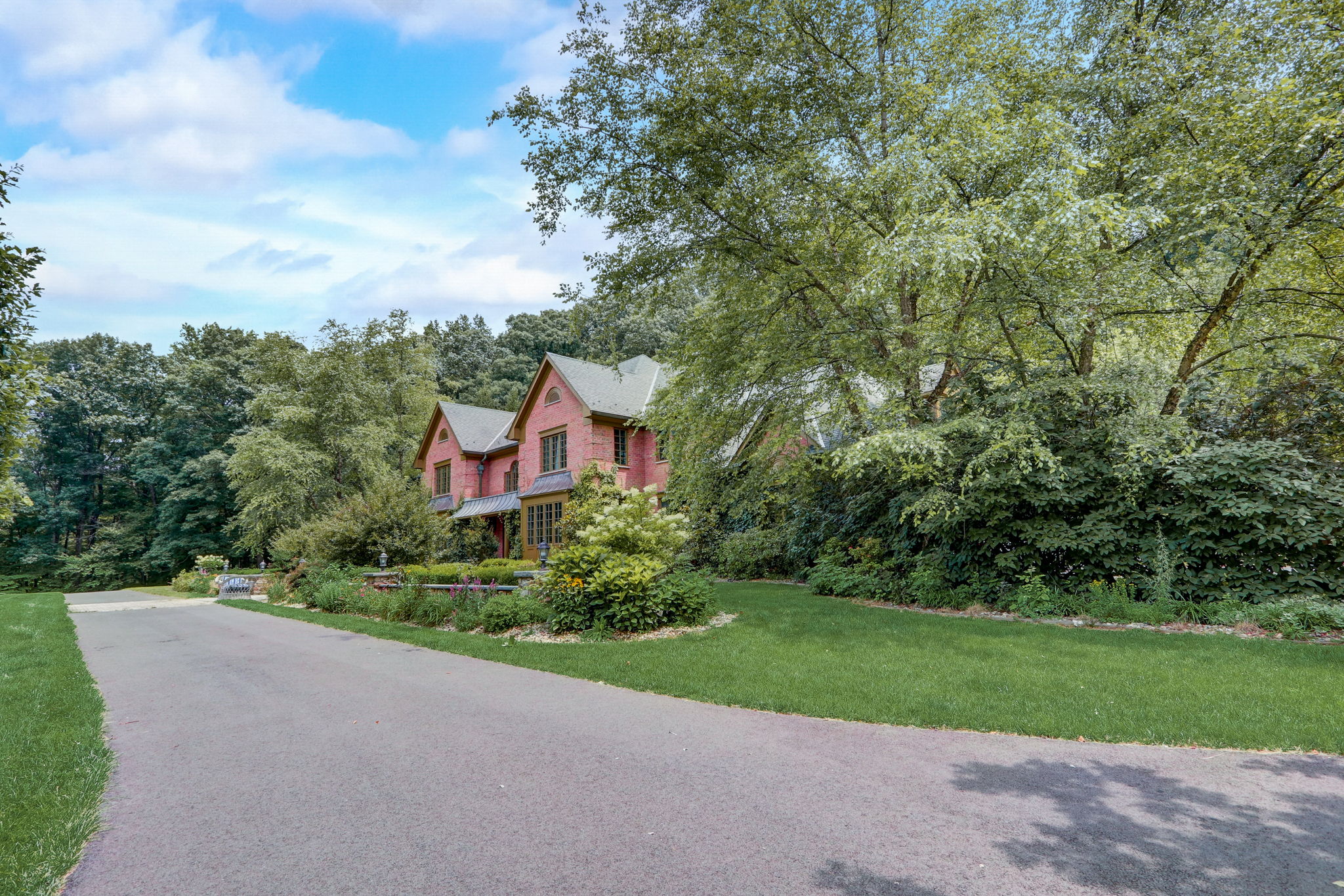 Mill Pond Rd - 088