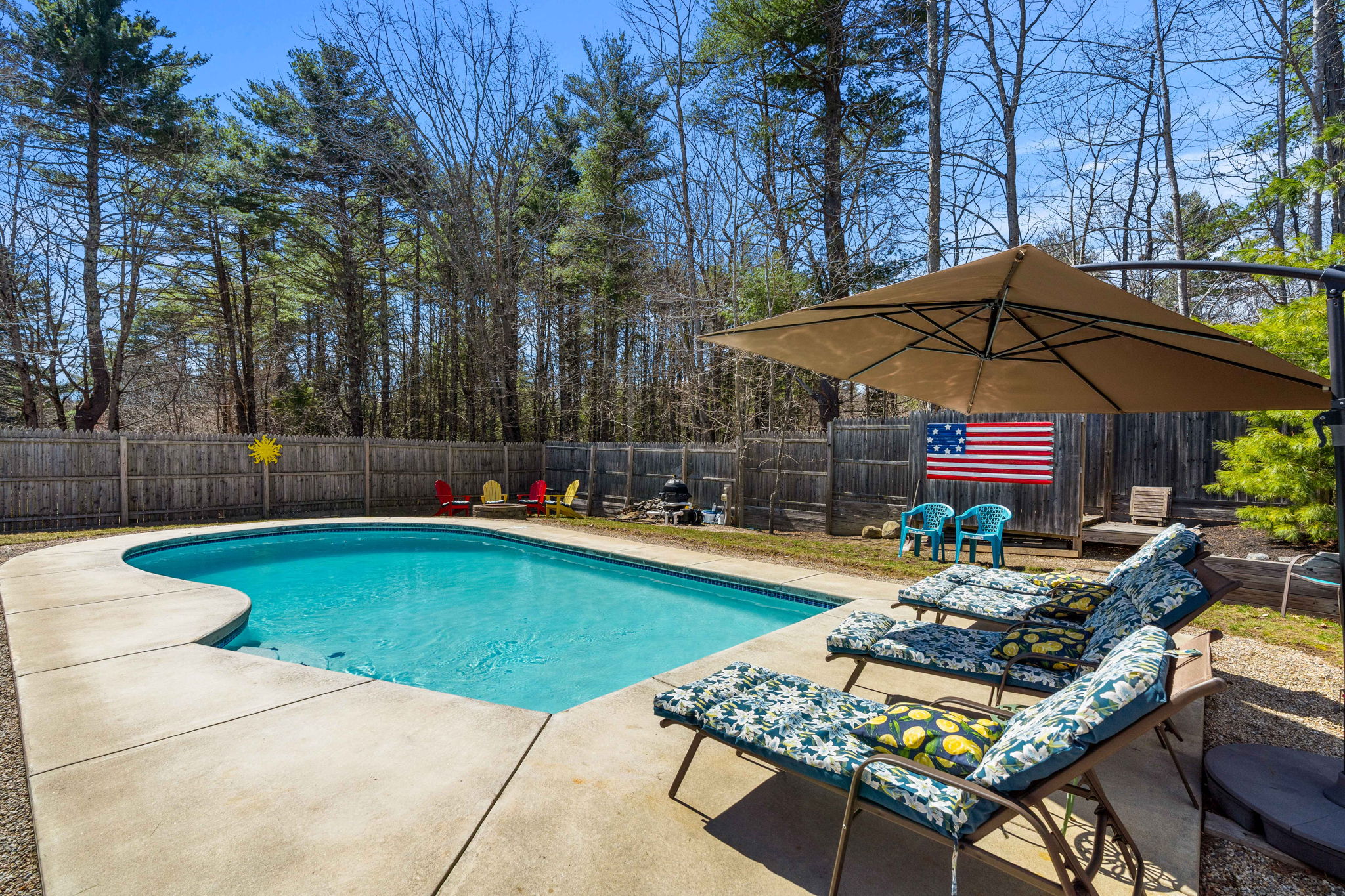 8 Muirfield Dr, Stratham, NH 03885, USA Photo 4