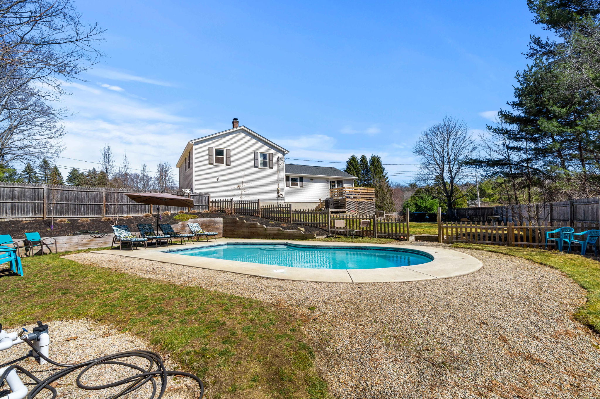 8 Muirfield Dr, Stratham, NH 03885, USA Photo 8