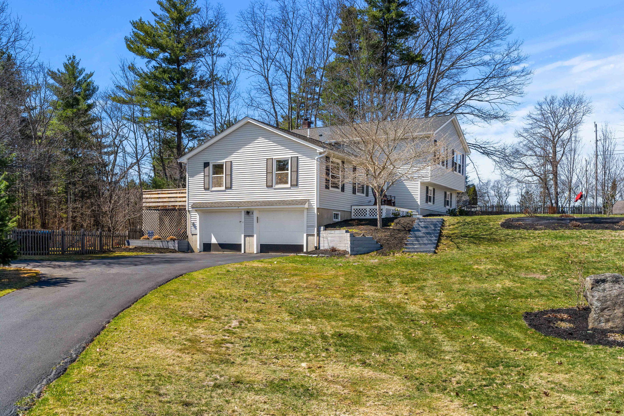 8 Muirfield Dr, Stratham, NH 03885, USA Photo 14