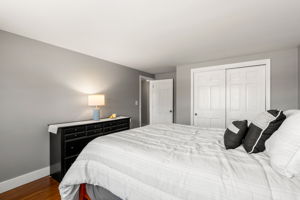 8 Muirfield Dr, Stratham, NH 03885, USA Photo 28