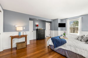 8 Muirfield Dr, Stratham, NH 03885, USA Photo 32