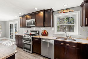 8 Muirfield Dr, Stratham, NH 03885, USA Photo 52