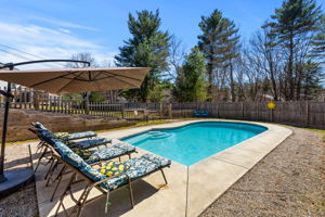 8 Muirfield Dr, Stratham, NH 03885, USA Photo 5