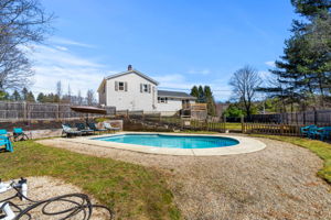 8 Muirfield Dr, Stratham, NH 03885, USA Photo 7