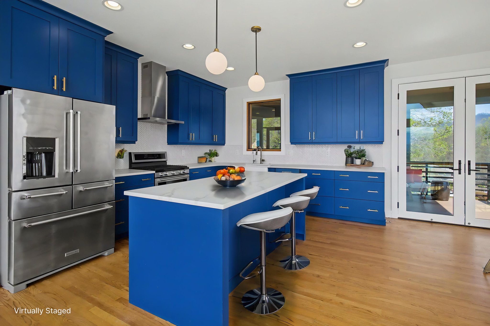 IMG_1029 virtually staged.jpeg