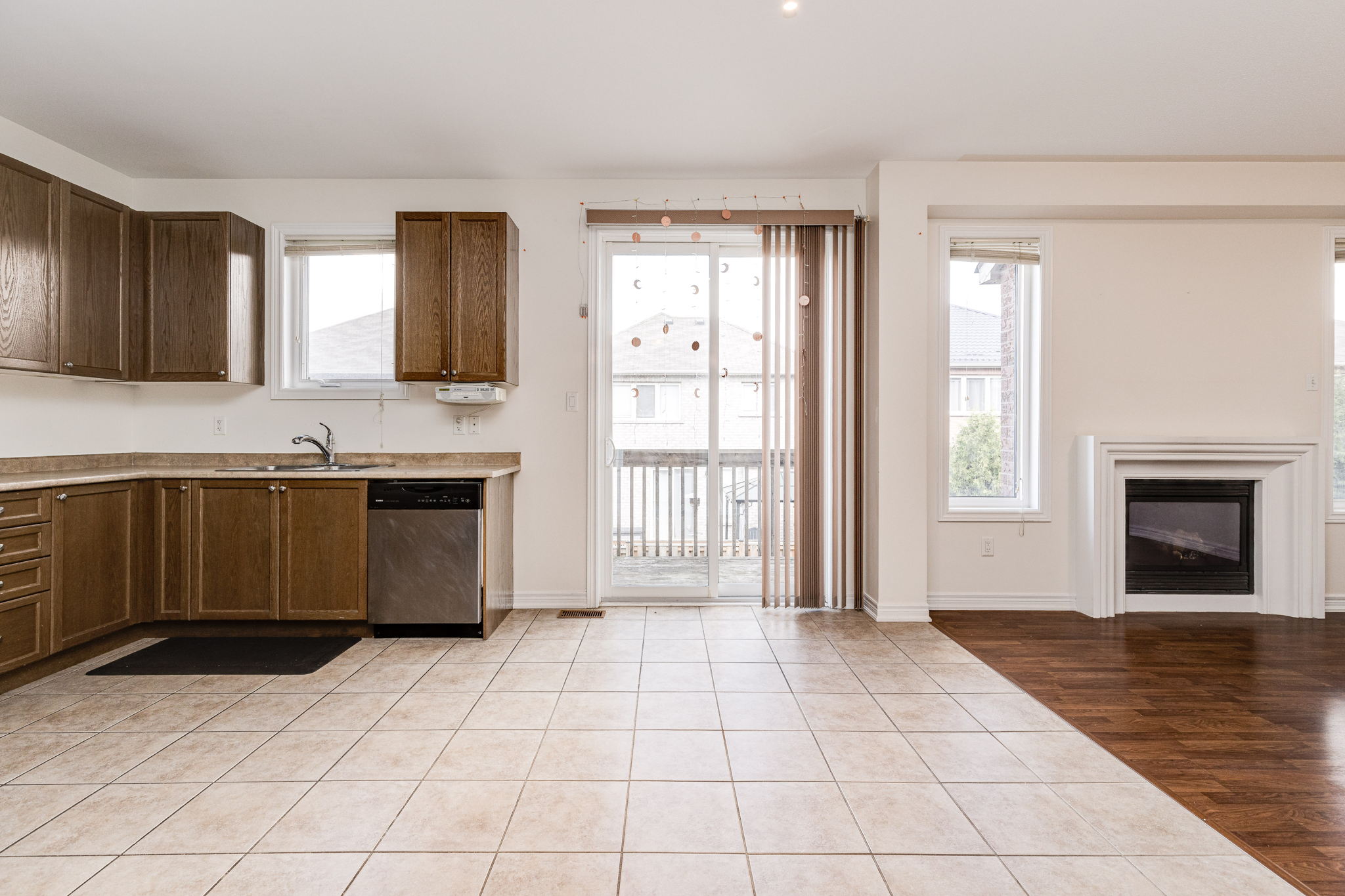 Richmond Hill property showcase — delivered property photograph 8
