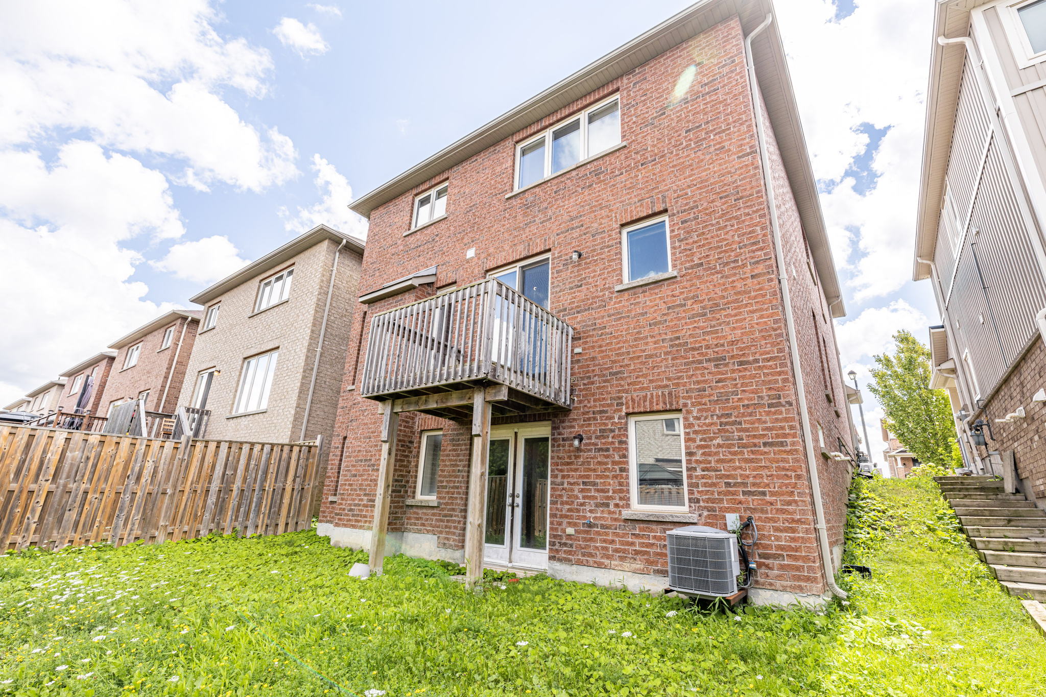 Richmond Hill property showcase — delivered property photograph 42