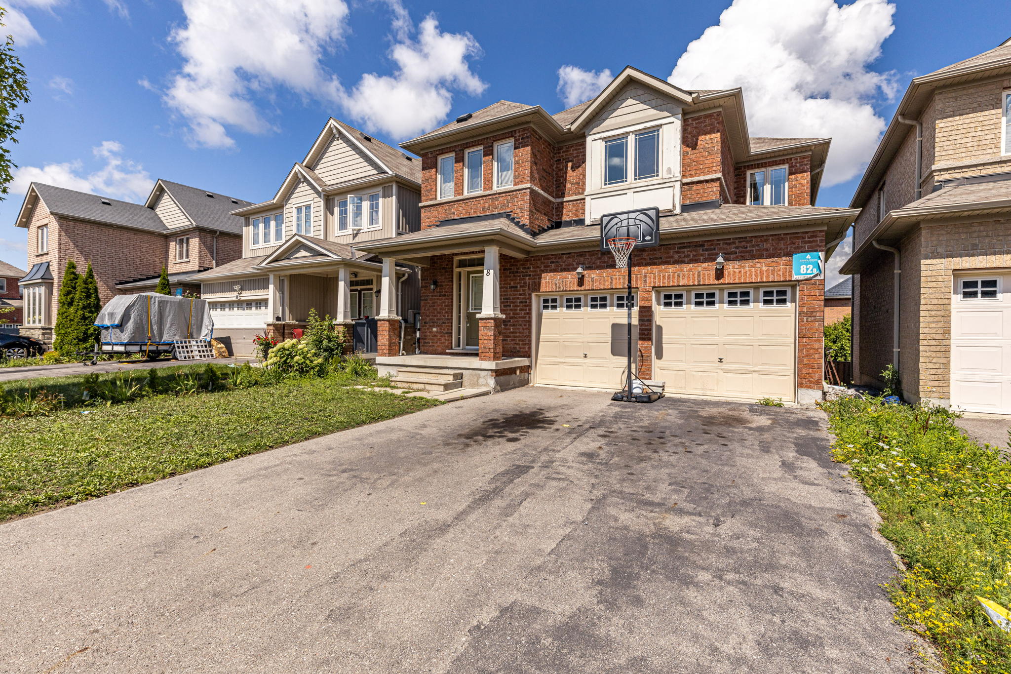 Richmond Hill property showcase — delivered property photograph 2