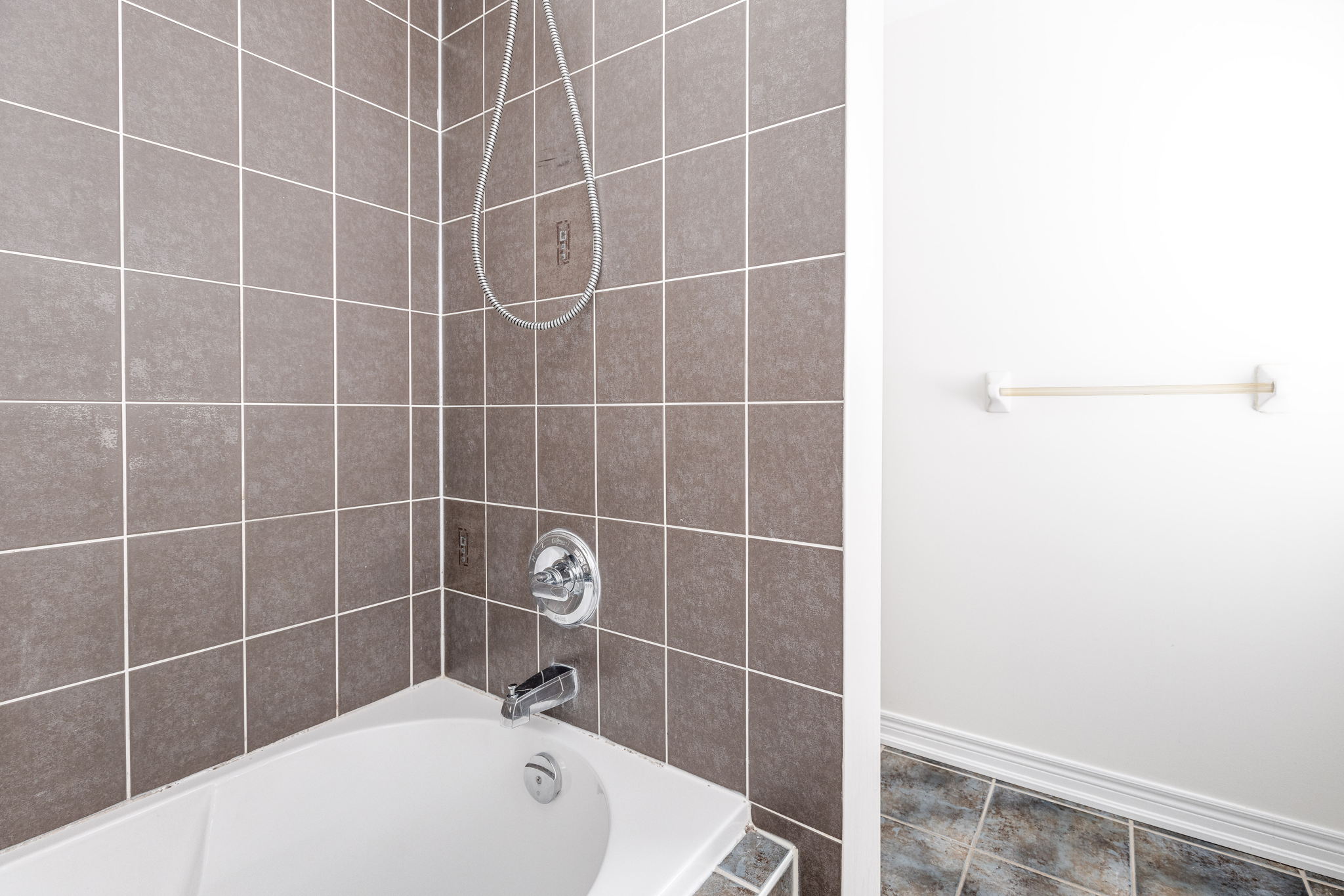 Richmond Hill property showcase — delivered property photograph 19