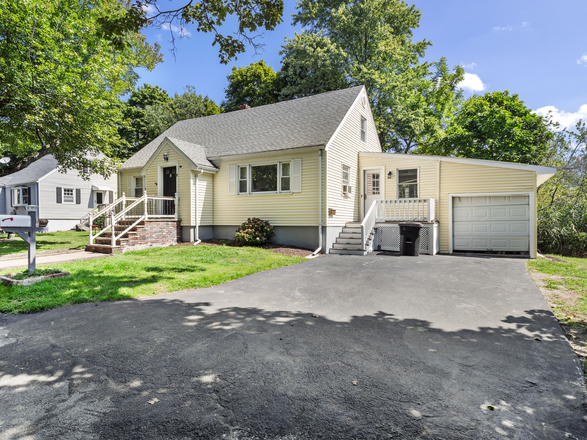 8 Pamela Rd, Saugus, MA 1