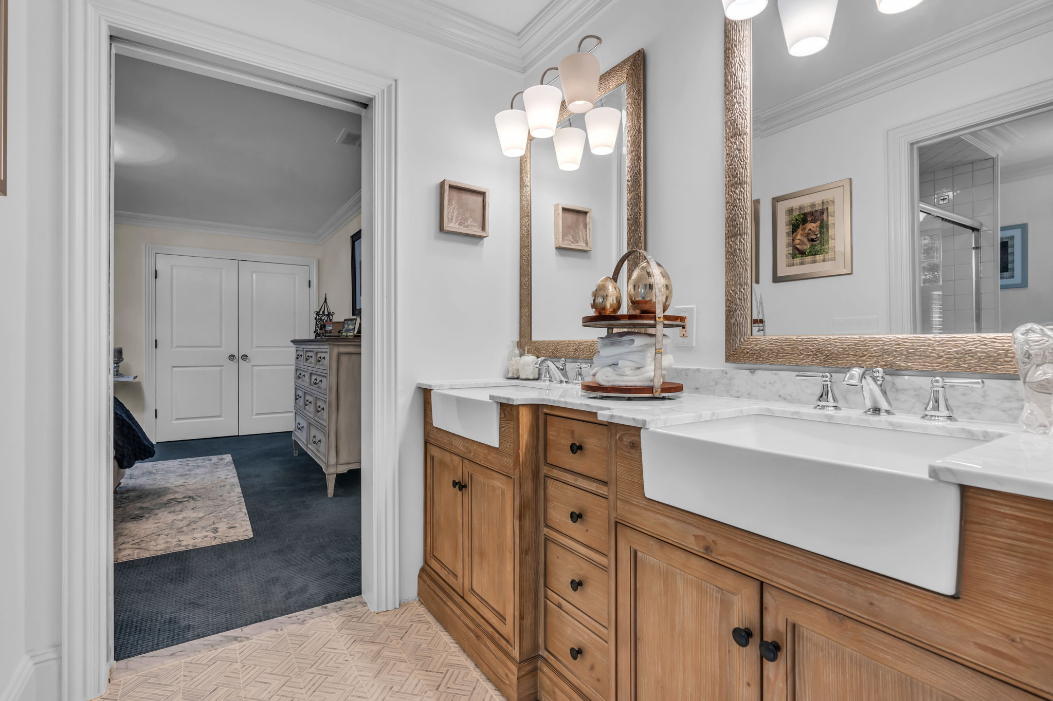  Photo 65