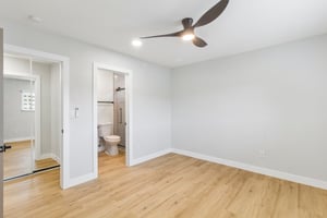 S Francis St-S1108-017.jpg