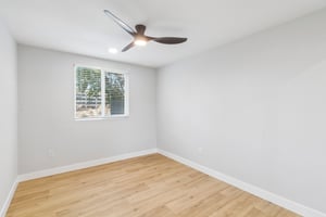 S Francis St-S1108-022.jpg