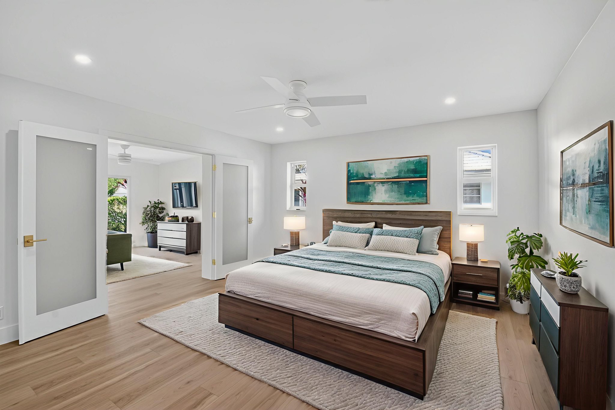 DSC_8779 virtually staged.jpeg