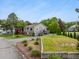  Photo 0