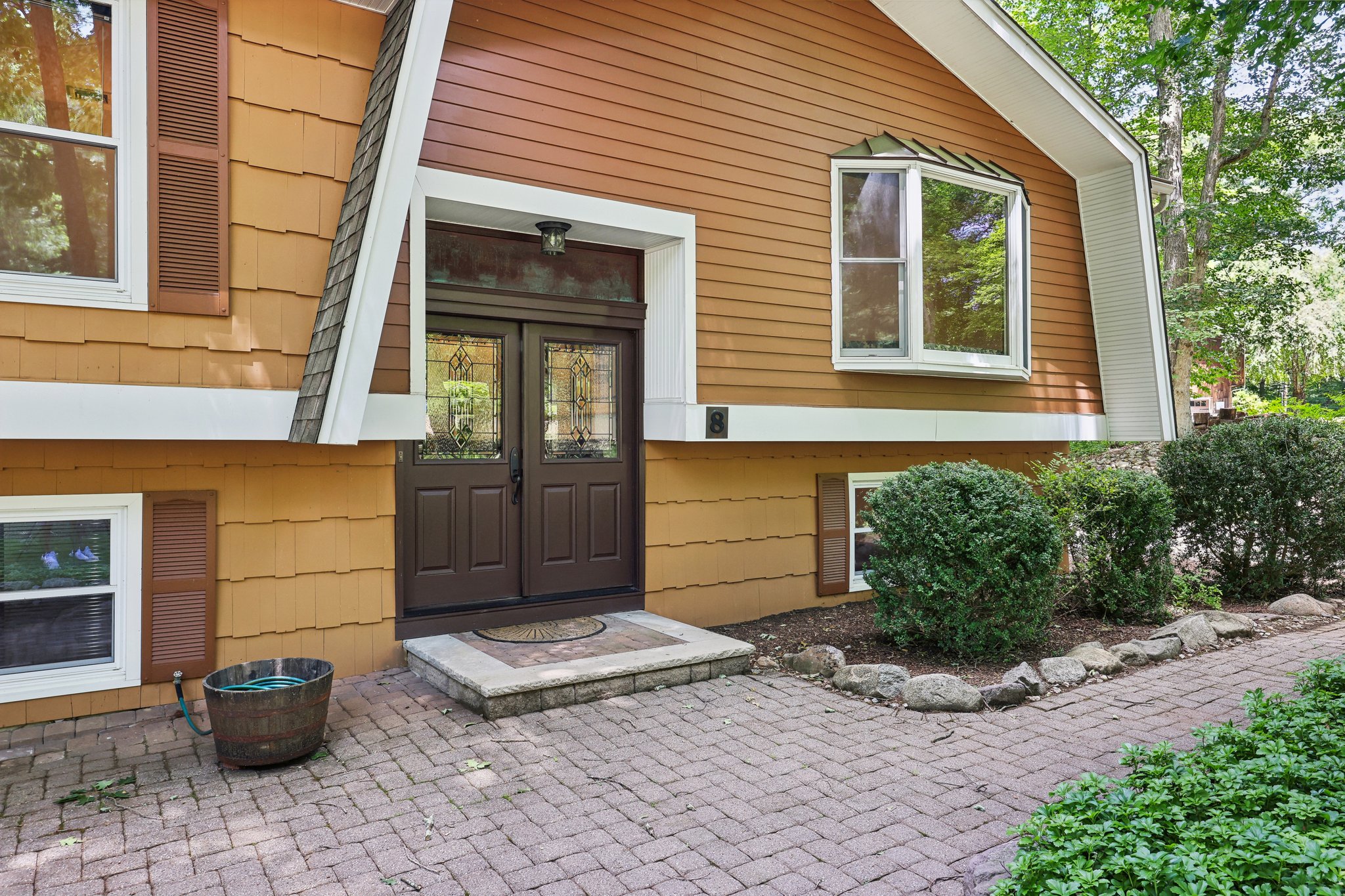 Tall Oaks Dr-007.jpg