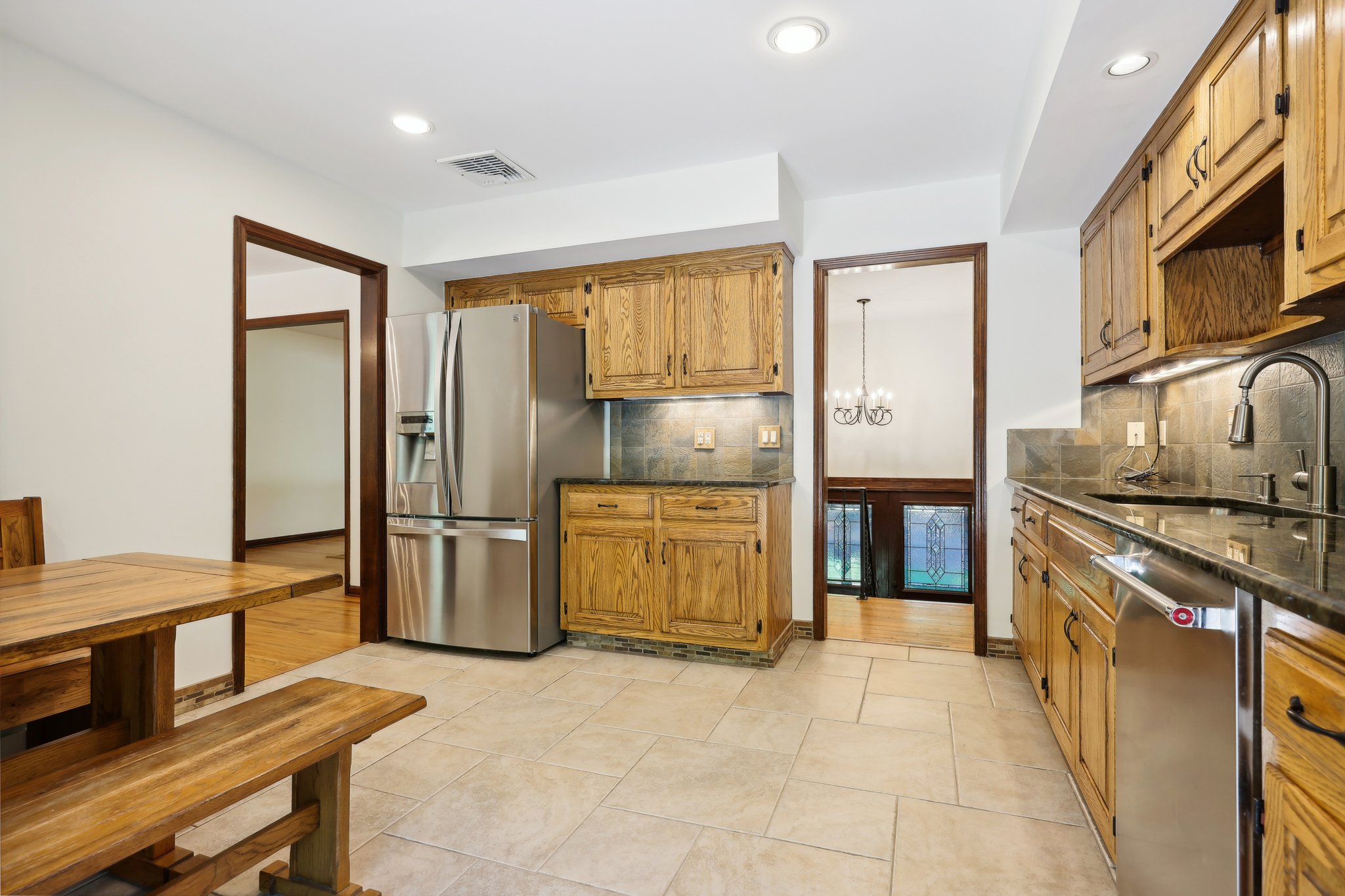 Tall Oaks Dr-013.jpg