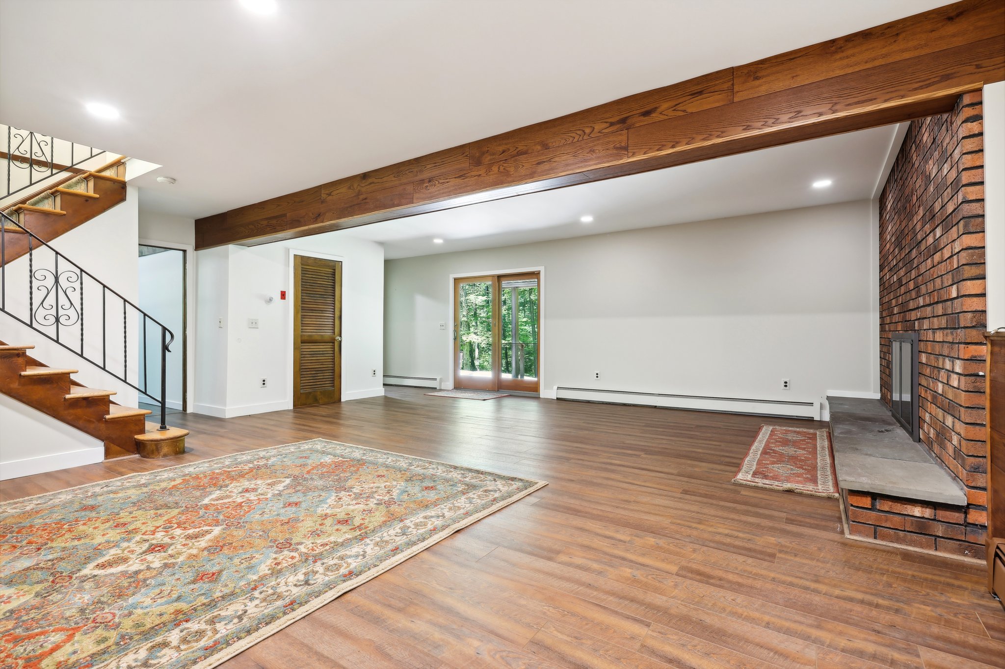 Tall Oaks Dr-017.jpg