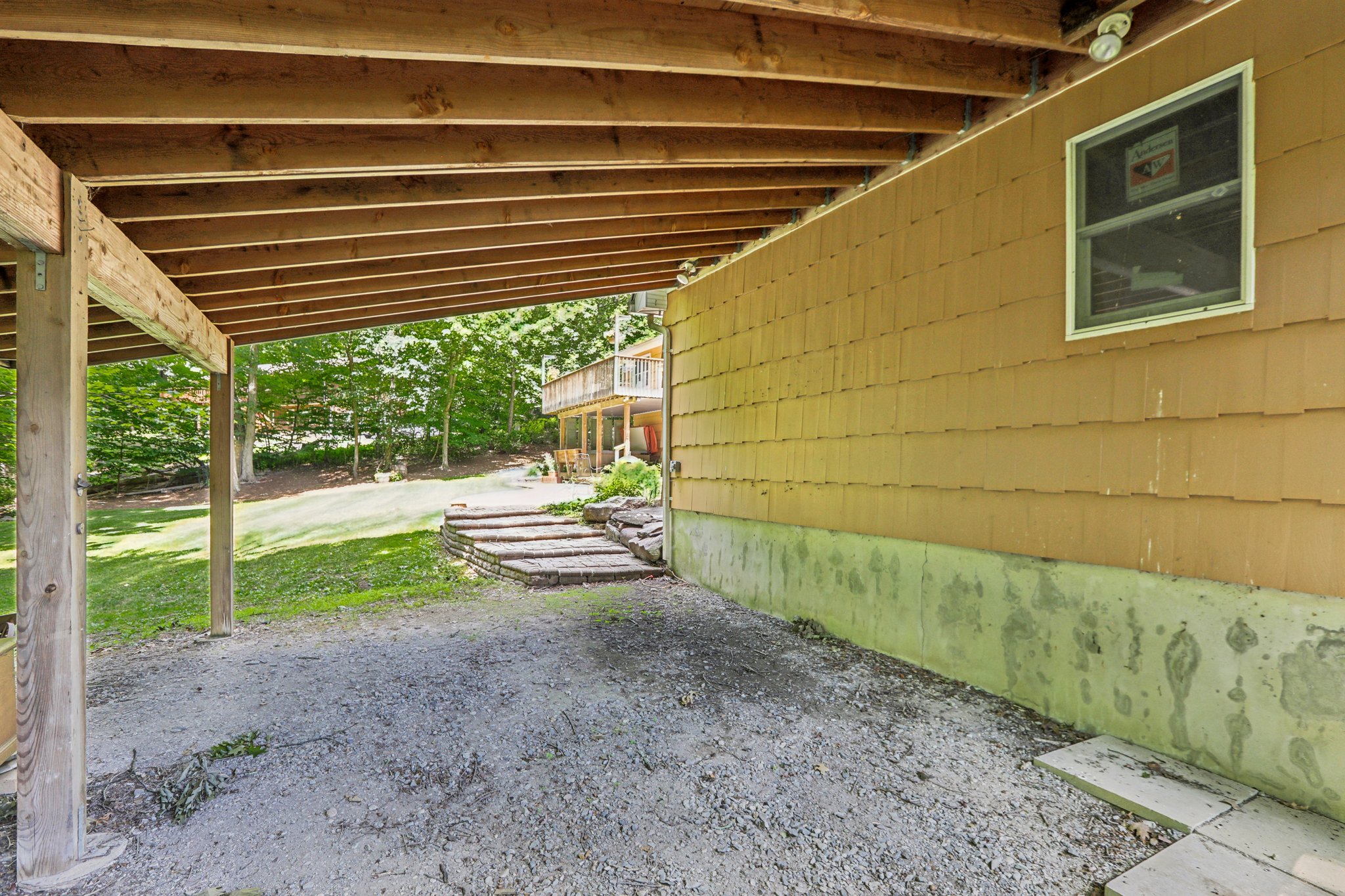 Tall Oaks Dr-010.jpg