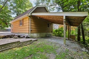 Tall Oaks Dr-009.jpg