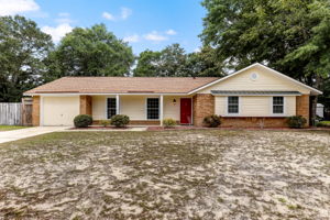 Welcome to 8 Tavern Cir