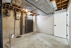  Photo 36