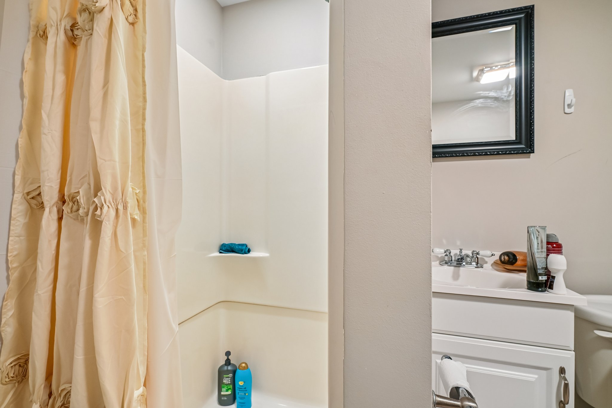 Tiffany Rd-S0909-022.jpg