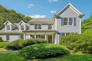 Tiffany Rd-S0909-001.jpg
